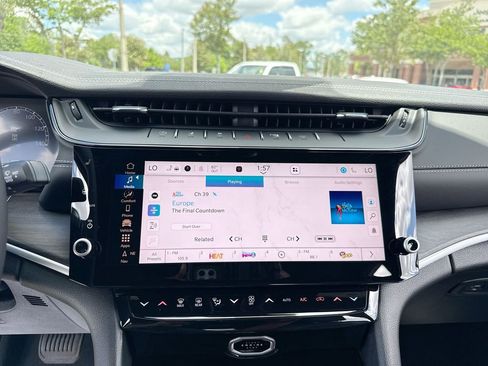 New 2026 Jeep Grand Cherokee L Limited RWD image 22