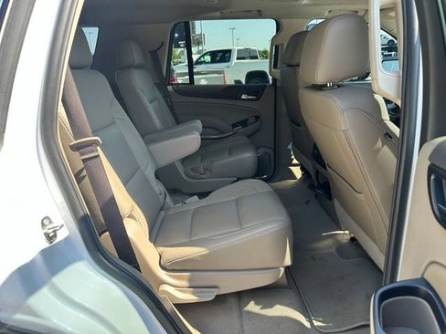 Used 2020 GMC Yukon SLT w/ Premium Edition AWD/4WD image 10