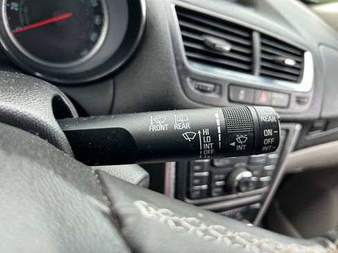 Used 2015 Buick Encore Convenience FWD image 22