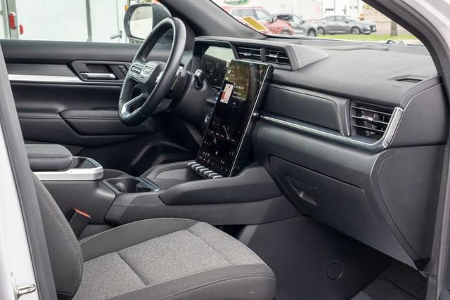 Certified 2025 GMC Terrain Elevation AWD/4WD image 21