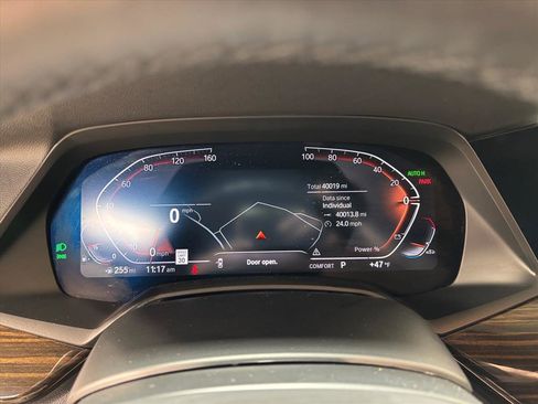 Used 2023 BMW X6 xDrive40i w/ M Sport Package image 18