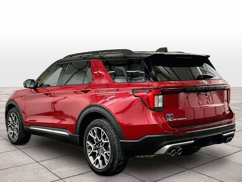 Used 2025 Ford Explorer Platinum w/ Ultimate Package AWD/4WD image 10