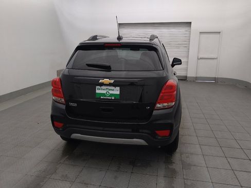 Used 2020 Chevrolet Trax LT w/ LT Convenience Package FWD image 7
