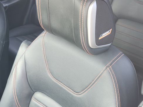 Used 2018 Nissan Kicks SR w/ Premium Package FWD image 16