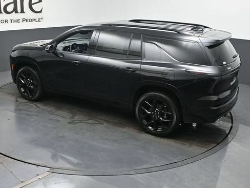 New 2026 Chevrolet Traverse RS w/ LPO, Floor Liner Package AWD/4WD image 21
