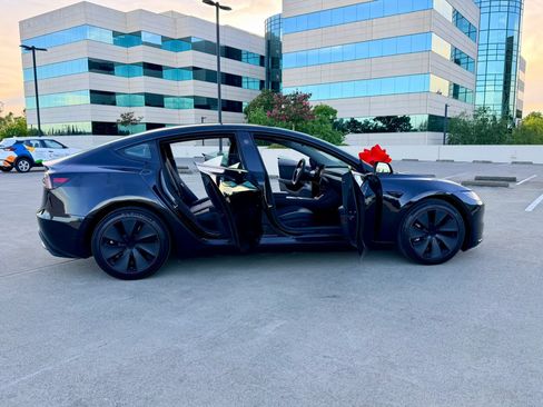Used 2026 Tesla Model 3 AWD/4WD image 37