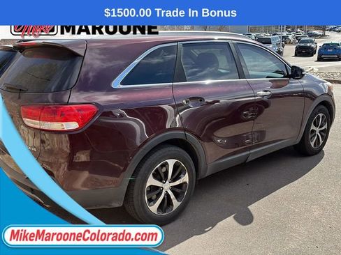 Used 2016 Kia Sorento EX image 4