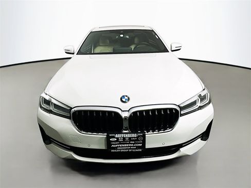 Used 2021 BMW 530i xDrive 530i xDrive w/ Premium Package image 2