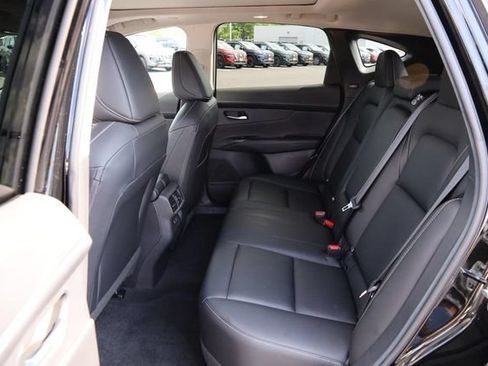 Certified 2025 Nissan Murano SL AWD/4WD image 11