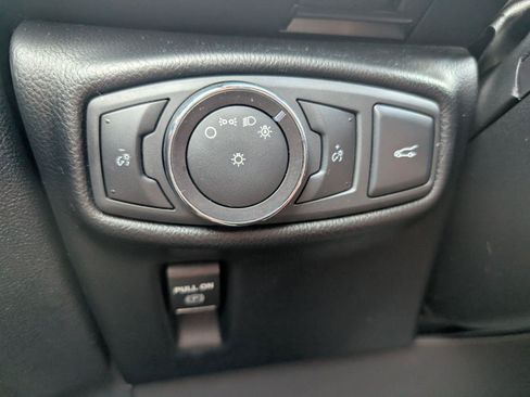 Used 2016 Lincoln MKX Reserve w/ Climate Package AWD/4WD image 18