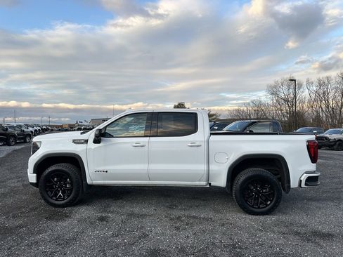 Used 2024 GMC Sierra 1500 AT4 image 9