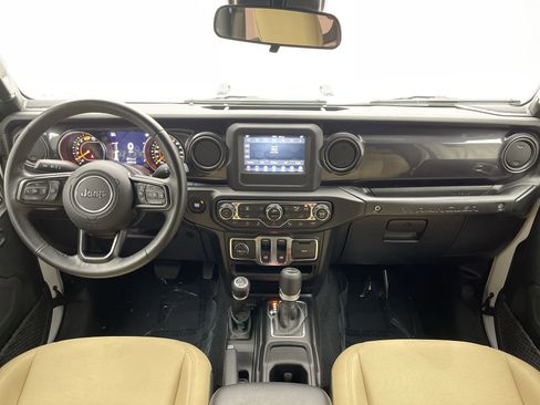 Used 2020 Jeep Wrangler Sport image 14