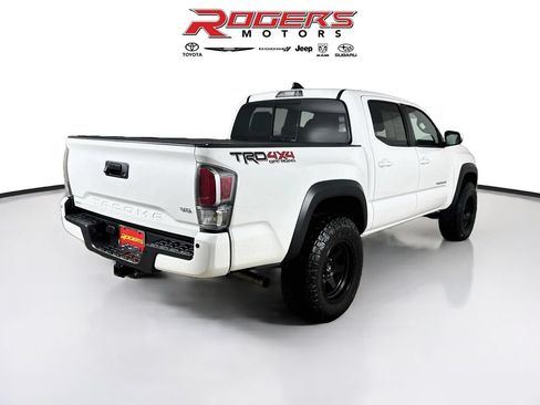 Certified 2021 Toyota Tacoma TRD Off-Road w/ Technology Package AWD/4WD image 13