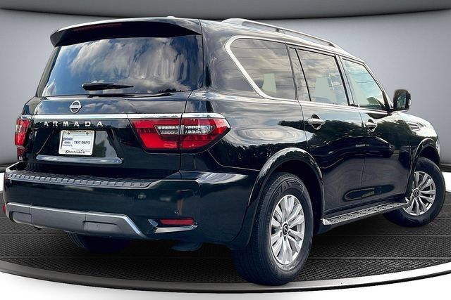 Used 2024 Nissan Armada SV RWD image 5