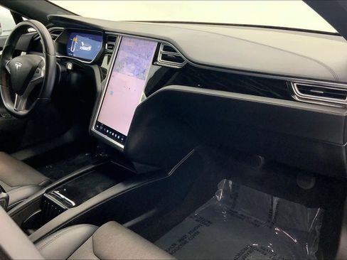 Used 2017 Tesla Model S 75 image 10