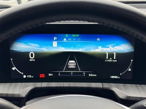 Certified 2024 Kia Telluride SX w/ Towing Package image 19