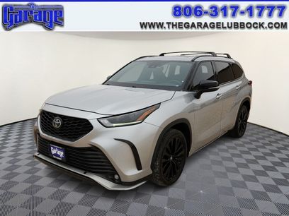 Used 2023 Toyota Highlander XSE