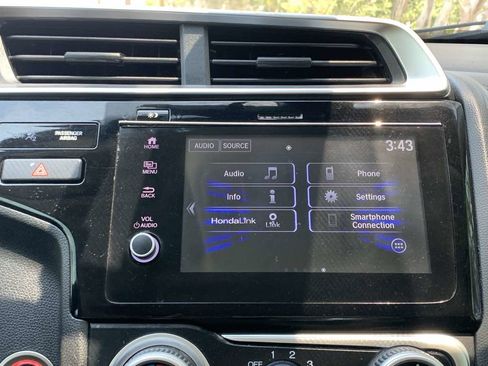 Used 2018 Honda Fit EX image 22