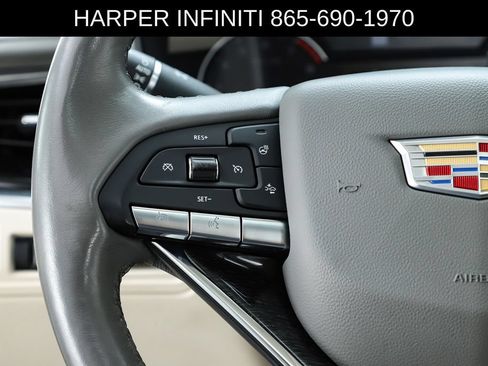 Used 2023 Cadillac XT6 Premium Luxury FWD image 22