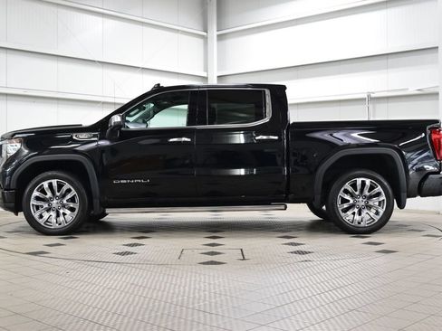 Used 2024 GMC Sierra 1500 Denali AWD/4WD image 4