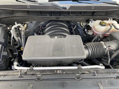 Used 2024 Chevrolet Tahoe LT image 23