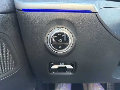 Used 2022 Mercedes-Benz C 300 4MATIC Sedan image 25