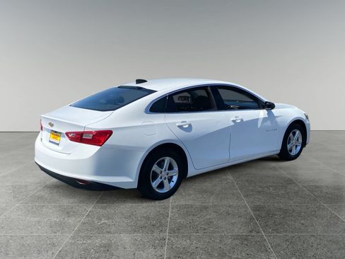 Used 2024 Chevrolet Malibu LS FWD image 5
