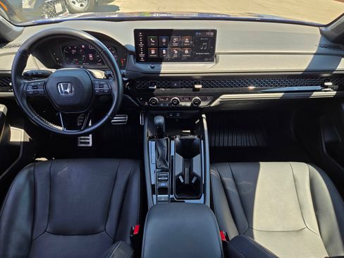 Used 2024 Honda Accord Sport image 11
