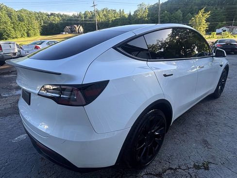 Used 2020 Tesla Model Y Long Range AWD/4WD image 6
