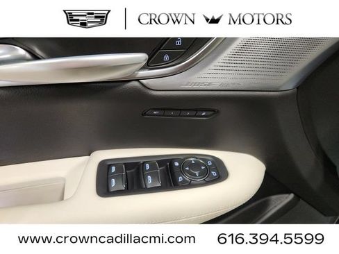 Used 2024 Cadillac XT5 Sportv AWD/4WD image 21