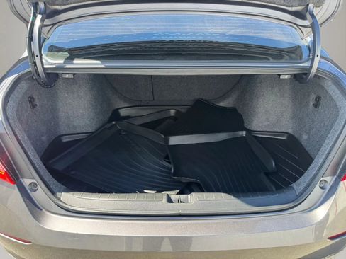 Used 2019 Honda Accord Sport image 19