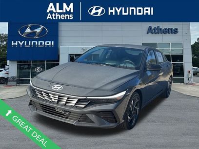 New 2025 Hyundai Elantra SEL