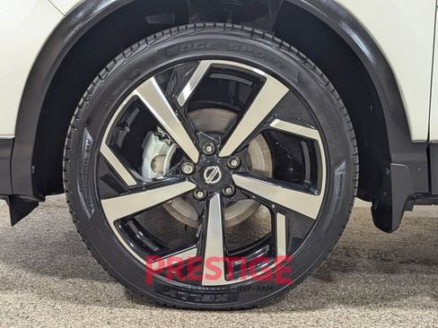 Used 2022 Nissan Rogue Sport SL image 34