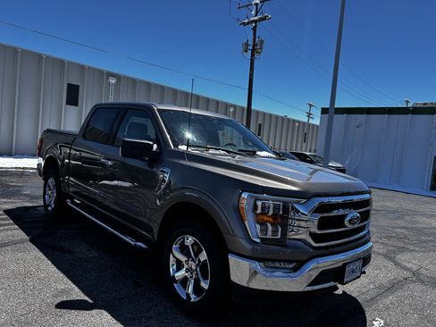 Used 2023 Ford F150 XLT w/ Equipment Group 302A High AWD/4WD image 8