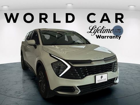 Used 2025 Kia Sportage LX FWD image 16