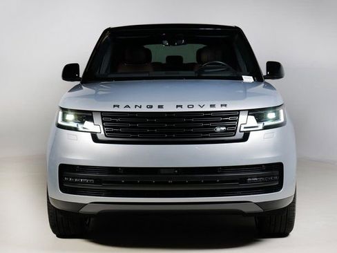 New 2025 Land Rover Range Rover SE image 8