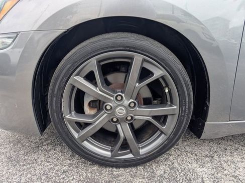 Used 2014 Nissan Maxima 3.5 SV w/ Sport Package FWD image 18