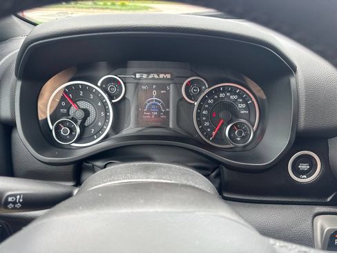 Used 2026 RAM 1500 Big Horn AWD/4WD image 16