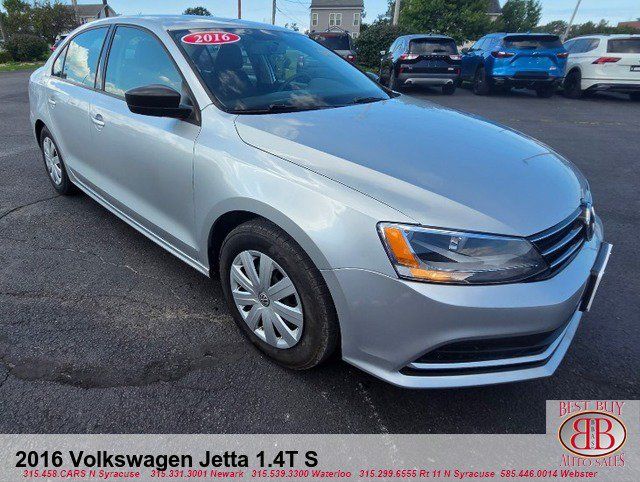 Used 2016 Volkswagen Jetta S FWD image 1