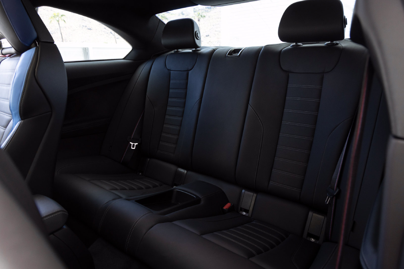 Used 2024 BMW M2 w/ Lighting Package RWD image 26