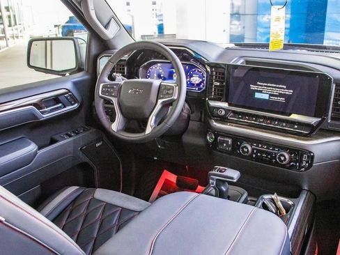 New 2025 Chevrolet Silverado 1500 RST AWD/4WD image 43