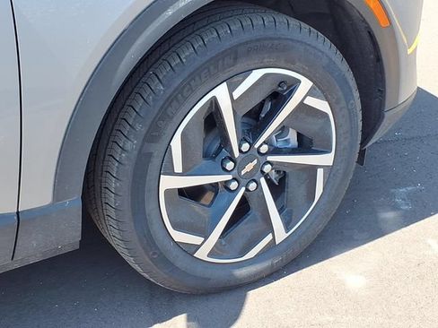 New 2026 Chevrolet Equinox EV LT AWD/4WD image 24