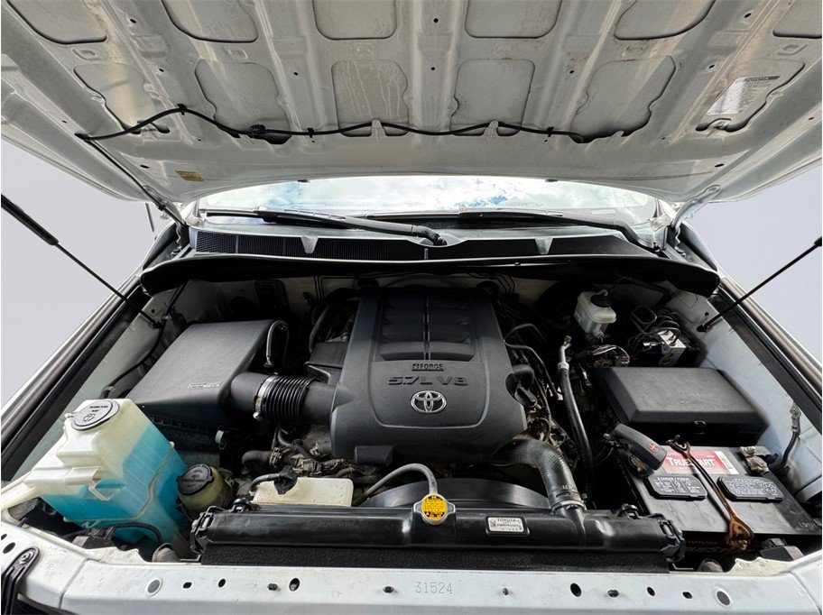 Used 2013 Toyota Tundra Limited RWD image 9