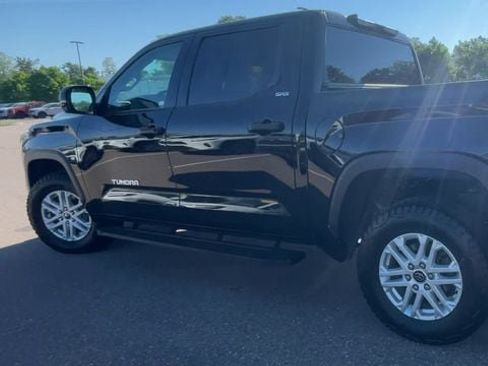 Used 2024 Toyota Tundra SR5 w/ SR5 Convenience Package AWD/4WD image 4