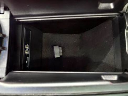 Used 2019 Mercedes-Benz GLC 63 AMG AMG GLC 63 4MATIC+ SUV image 22