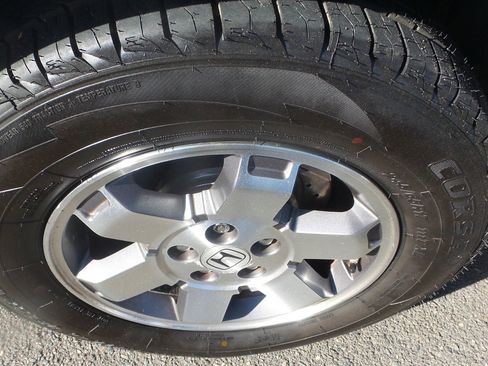 Used 2010 Honda Pilot Touring image 9