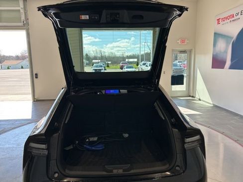 Used 2025 Toyota Prius Plug-In Hybrid w/ Limited Premium Package image 18