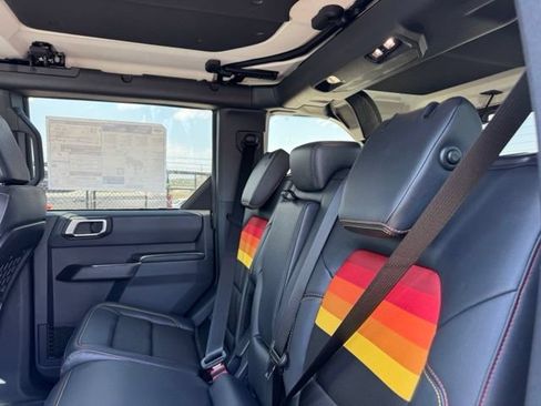New 2026 Ford Bronco Big Bend w/ Sasquatch Package AWD/4WD image 16