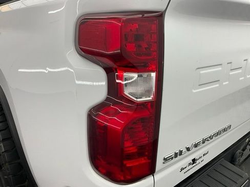Used 2021 Chevrolet Silverado 2500 LT w/ Convenience Package AWD/4WD image 7