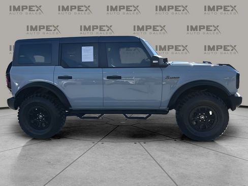 Used 2022 Ford Bronco Wildtrak image 6